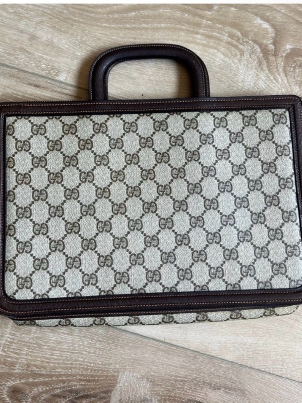 GUCCI Rare brown monogram GG clutch tote / clutch with retractable handles